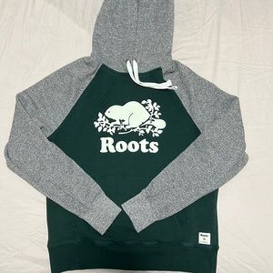 ROOTS HOODIE